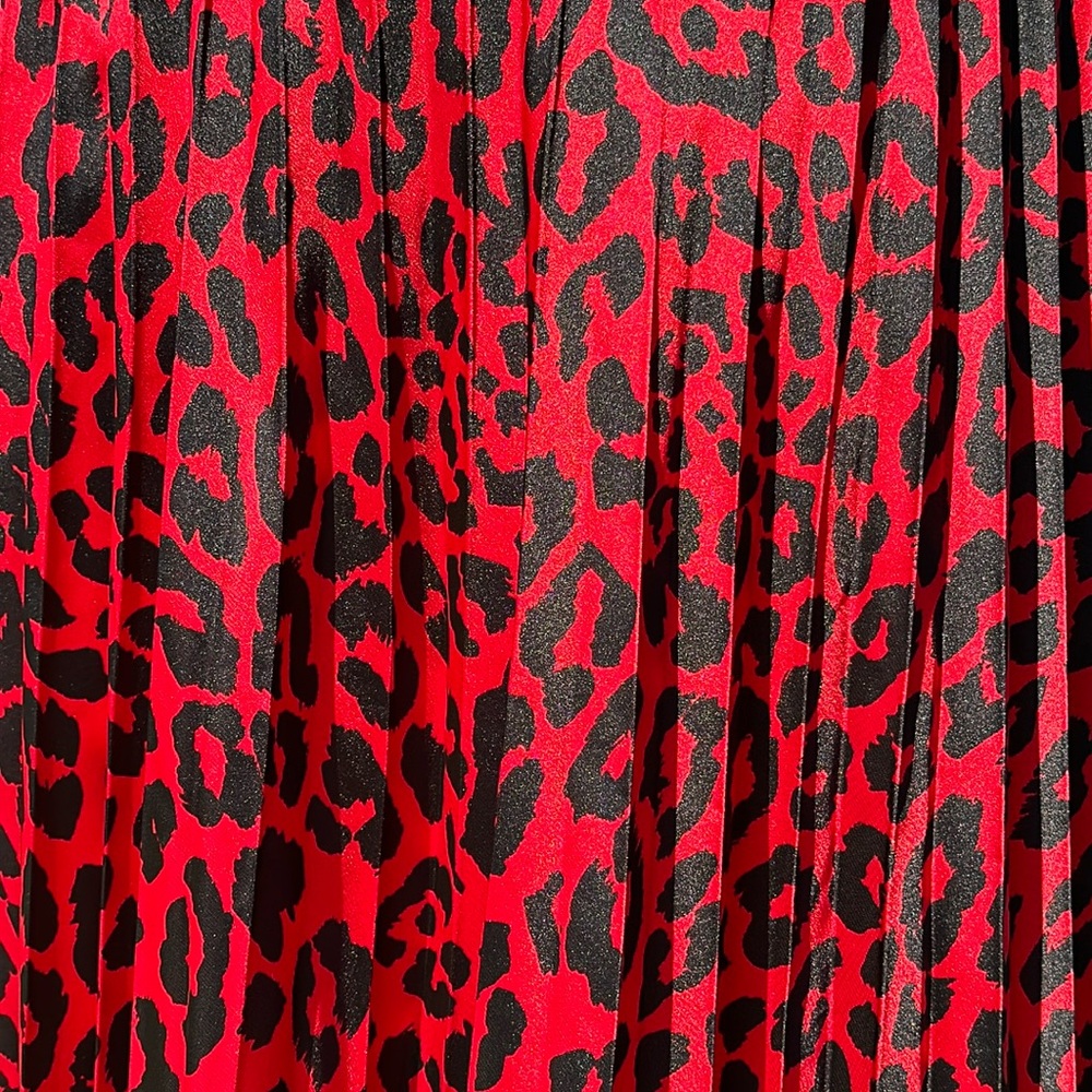 Worthington Women’s Red Skirt With Leopard Print - Picture 2 of 2